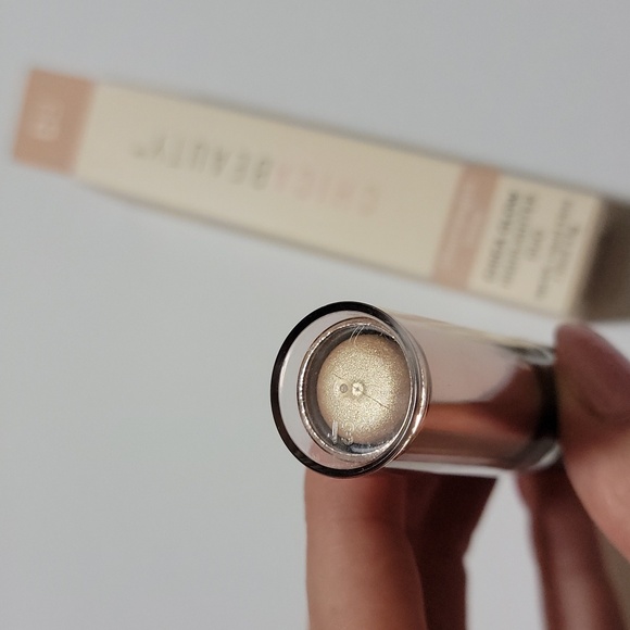 Chica Beauty Glow Highlighter Duo in Champagne Glow 3.5g - Picture 5 of 5